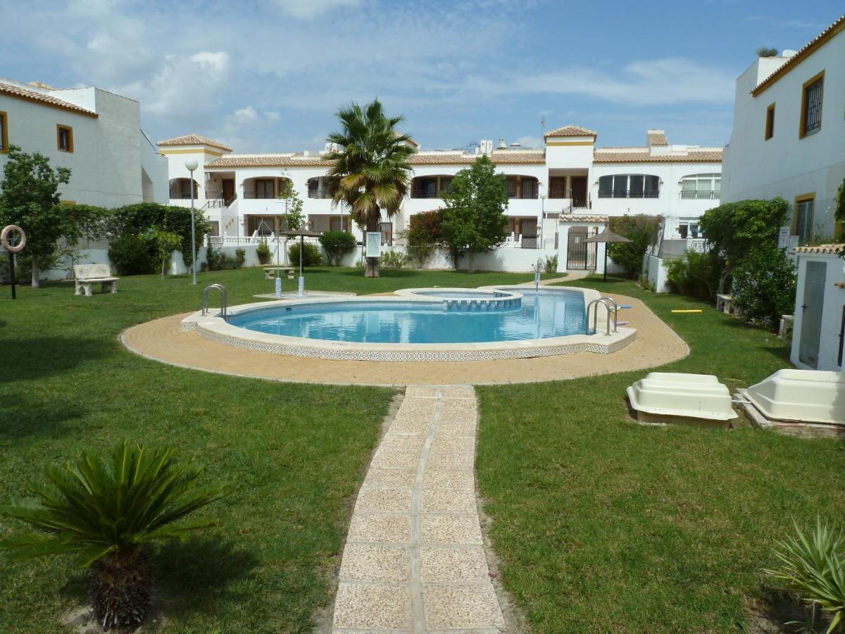 Vistabella Golf Flat With Access To Pool And Parking Villa Orihuela Exterior photo